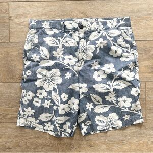 GAP Mens 10” Shorts Size 32W Blue Chambray White Tropical Print Cotton Preppy